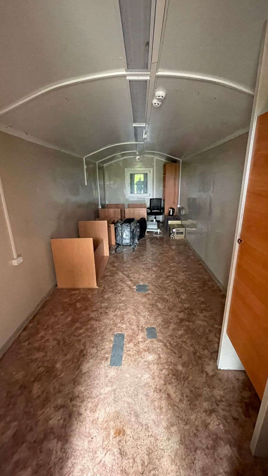 Штабной вагон внутри